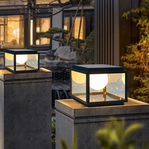 Lámpara de Pilar Solar LED de Bronce para Exteriores con Pantalla de Vidrio Negro IP65 2700K Blanco Cálido, Montaje Empotrado, Regulable, 25000 Horas de Vida Útil - Product Image 2