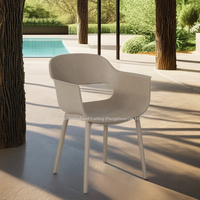Chaise de salle à manger moderne avec dos en plastique PP coloré chaise de café de loisirs pour hôtel ou usage domestique pour table