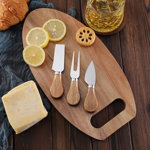 Ensemble cadeau <span class=keywords><strong>plateau</strong></span> à <span class=keywords><strong>fromage</strong></span> avec logo personnalisé, <span class=keywords><strong>plateau</strong></span> à <span class=keywords><strong>fromage</strong></span> <span class=keywords><strong>en</strong></span> bois d'acacia avec ensemble de couteaux à <span class=keywords><strong>fromage</strong></span>, <span class=keywords><strong>plateau</strong></span> à charcuterie, <span class=keywords><strong>plateau</strong></span> de service <span class=keywords><strong>en</strong></span> <span class=keywords><strong>ardoise</strong></span> - Product Image 6
