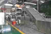 Ligne de Production automatique de pommes de terre et de plantes croustillantes à petites échelles, ensemble de Machine à bananes pour Chips