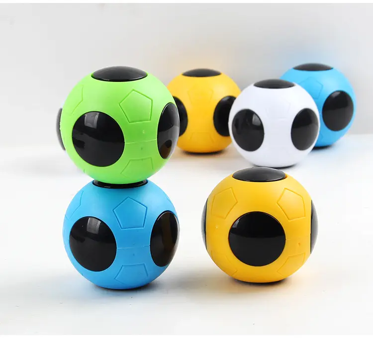 Wholesale Kids Adult Fidgets Anti Stress Relief Toys 6CM Mini Football Gyro Soccer Fidgets Spinners Balls Toy