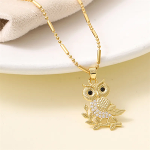 Elegante Collar con Colgante de Búho Chapado en Oro de 18K con Circonita Incrustada, Cadena de Pájaro y Bambú para Mujer, Joyería Diaria - Product Image 1