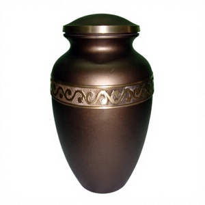 Urnes de conception gravées Urnes commémoratives et funéraires Urne de crémation pour cendres humaines (grand bronze) - Product Image 1