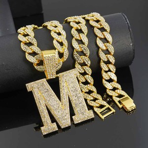 Collana <span class=keywords><strong>con</strong></span> Ciondolo <span class=keywords><strong>Lettera</strong></span> <span class=keywords><strong>M</strong></span> Iced Out da Uomo, in Lega Argento, <span class=keywords><strong>con</strong></span> Catena Cuban Link, Gioielli Hip Hop Personalizzati, Accessori Moda Uomo - Product Image 6