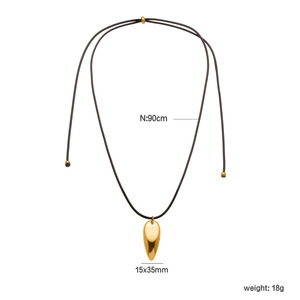 Collier avec pendentif irrégulier en acier inoxydable, cordon en cuir réglable, design géométrique pour femmes, bijoux à la mode - Product Image 5