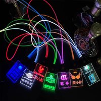 Badge d'identification LED rechargeable par USB, lumières multicolores, affichage personnalisable, garantie 1 an pour bars et aéroports