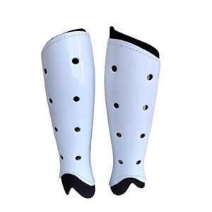 Protège-tibias de football et de rugby personnalisés avec coussinets de mollet réglables, protections de jambe pour le tir, protège-tibias de hockey sur gazon, équipement de protection - Product Image 1