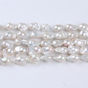 Perlas Keshi Barrocas Pequeñas de Agua Dulce Blancas Naturales de Zhuji de 12-14 mm con Forma de Cola de Pez para Hacer Collares y Pulseras - Product Image 2