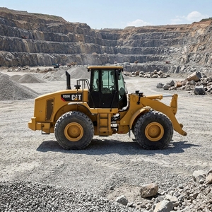 รถตักล้อยาง CAT 950H มือสอง 6.5 ตัน |   รถตักดินกำลังสูง รุ่น 966H 966G มีจำหน่าย - Product Image 1
