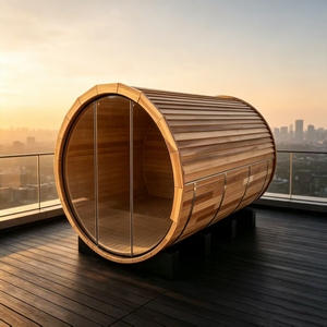 Sauna cylindrique en cèdre avec structure de couleur claire et reflets doux, ne brillant pas éblouissantement même au milieu de l'été - Product Image 1