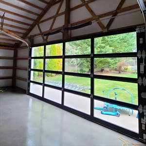 Porte de <span class=keywords><strong>garage</strong></span> sectionnelle résidentielle moderne en aluminium noir avec isolation acoustique, commande automatique, coulissante verticalement, <span class=keywords><strong>prix</strong></span> bas - Product Image 2