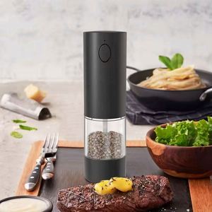 Wholesale Stainless Steel Salt & <b>Pepper</b> Electric <b>Pepper</b> <b>Grinder</b> Mills - Product Image 3