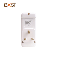 Protecteur de Tension pour Réfrigérateur 220V 10A, Garde TV et Réfrigérateur Protection Tension pour Usage Domestique au Royaume-Uni