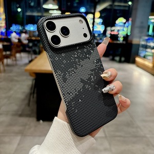 เคสคาร์บอนไฟเบอร์แท้แบบฟอร์จสำหรับ iPhone 17  วัสดุ PC แข็งแรง  แม่เหล็กในตัว สำหรับ iPhone 18 Pro เคสคาร์บอนไฟเบอร์ - Product Image 2