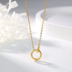 Collar con Colgante de Eslabones de Plata de Ley 925 Chapado en Oro de 18K, Estilo Minimalista y Moderno de Silver City, Unisex, Regalo de Compromiso o Aniversario - Product Image 6