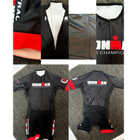 Combinaison de triathlon à demi-zip en tissu super extensible de qualité supérieure pour le cyclisme, la course et la natation – Ensemble court