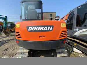 Doosan DX60 6 tonnes pelle d'occasion Japon marque nouvelle arrivée CE EPA approuvé faible heures moteur boîte de vitesses pompe portant de bonnes performances - Product Image 4
