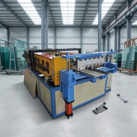 Machine de formage de tôles à joint debout en acier sans soudure