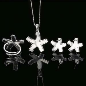 ชุดเครื่องประดับสร้อยคอจี้รูปปลาดาวทองเหลืองชุบทองสามชิ้นสำหรับผู้หญิงขายส่ง - Product Image 4