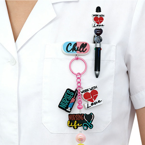Perles focales en PVC à motifs médicaux de dessins animés, design infirmière et médecin avec nœud, en caoutchouc souple, accessoires DIY pour la fabrication de stylos, bijoux et lunettes - Product Image 4