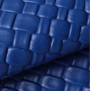 Vente en gros de tissu en cuir synthétique PVC de 1.3mm motif tissé de couleur unie pour sacs à bagages, canapé et rembourrage de voiture doux au toucher - Product Image 5