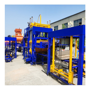 Máquina de Bloques de Hormigón QT5-15 Blokees Transformable en Venta en Jamaica - Product Image 1