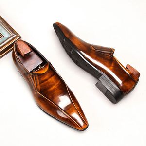 Nouvelle Collection Été – Chaussures Homme en Cuir Verni – Style Britannique Élégant – Chaussures Décontractées Tendance Effet Vieilli – Chaussures Habillées en Cuir Souple - Product Image 2