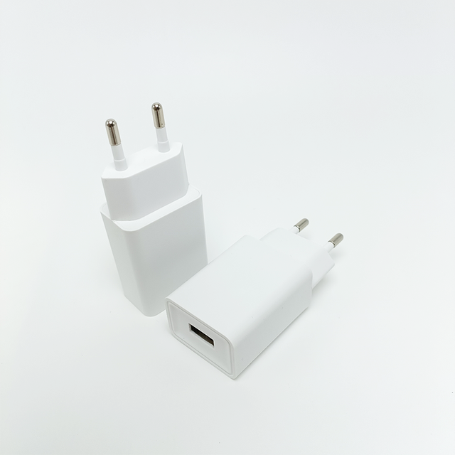 USB Wall Charger with EU Plug 5V 2A 10W Fast Charging Travel Mini Portable Adapter for Mobile Phone