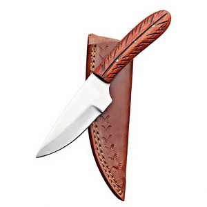 Cuchillo de caza y senderismo de acero al carbono hecho a mano, ligero, con mango de madera tallada, hoja fija de espiga completa parcialmente forjada. - Product Image 1
