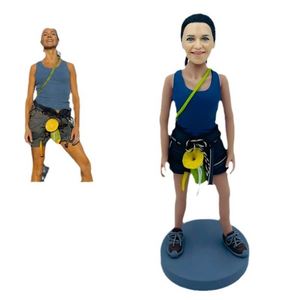 Muñecos Personalizados con Cabeza Oscilante, Hechos a Mano, para Regalos Especiales, Bodas Felices, Eventos Deportivos Emocionantes - Product Image 1