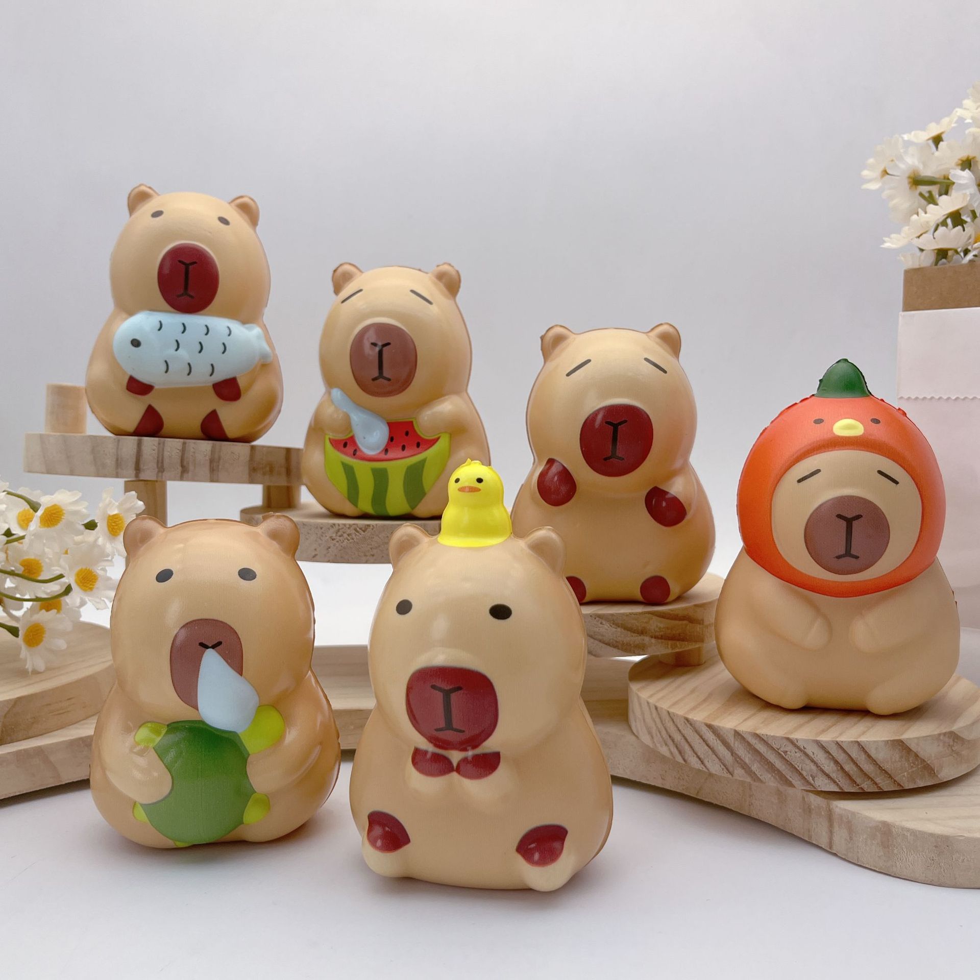 Kapibala 6 styles (un 10cm mixte)