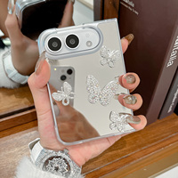 Étui de luxe 3D papillon en strass avec miroir pour iPhone Duo Fold 18, chaîne de poignet en cristal, maquillage, antichoc, personnalisé