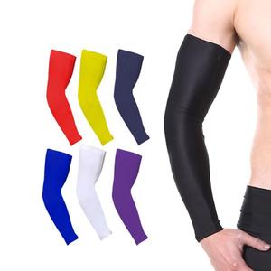 Manicotto a compressione unisex tinta unita per gomito, protezione UV, per pallavolo e sport, all'ingrosso - Product Image 1