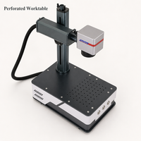 Mini machine de marquage laser à fibre de bureau pour l'acier inoxydable, le PVC, le plastique et le marquage d'emballages de dessins animés
