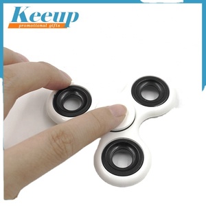 ของเล่นฟิงเกอร์สปินเนอร์ลดราคาสุดฮอต หมุนเร็ว 360 องศา พร้อมลูกปืน 3 ตัว - Product Image 4