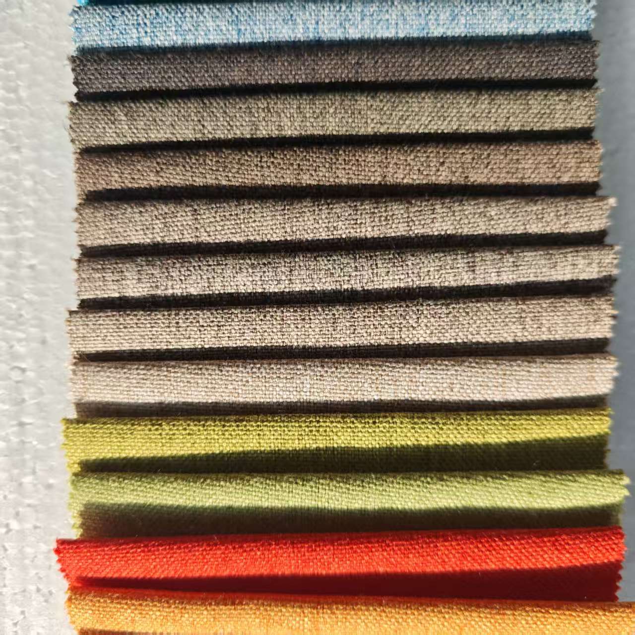 Custom Woven 200GSM 100% Polyester Plain Fabric Tear-Resistant Stain Resistant for Sofa Cushion Pillow and Plush Toy