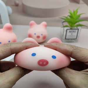 ของเล่นบีบหมูซากุระสุดฮิต แบบเดียวกับคนดัง น่ารัก แกะสลักอย่างดี บรรเทาความเครียด - Product Image 5