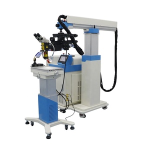 2025 Ruisheng 2000W Fiber QCW Machine de soudage laser pour la réparation de moules et les pièces métalliques Remplissage de <span class=keywords><strong>fil</strong></span> de haute précision - Product Image 5