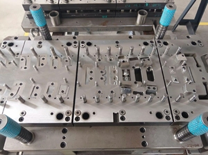 Pièces de matrices de frappe de précision en métal, tête de poinçon en carbure de tungstène (<span class=keywords><strong>PG</strong></span>), profil optique, <span class=keywords><strong>services</strong></span> de rectification de surface personnalisés - Product Image 6