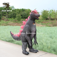 Costume de dinosaure réaliste personnalisé de différents types pour les parcs d'attractions ou les spectacles pour les parcs d'aventure