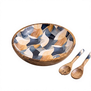 Tazón de Ensalada de Madera Hecho a Mano, Ecológico y Duradero, con Diseño Interior Abstracto en Azul y Beige, Estilo Americano, Ideal para Regalo - Product Image 1