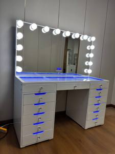 럭셔리 글래스 화장대, 침실 가구 및 욕실용 LED 조명 거울 수납 모던 벽걸이 메이크업 책상 - Product Image 6