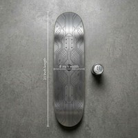 Planche de skateboard Cyberpunk industrielle 31x8 pouces, aspect métal brossé, graphisme gravé au laser, noyau en érable 7 plis [PLANCHE UNIQUEMENT]