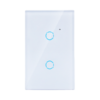 Nouveau design de la maison intelligente de la vie WiFi sans fil lumière LED interrupteur mural et prise fonction de l'écran tactile avec l'application Tuya