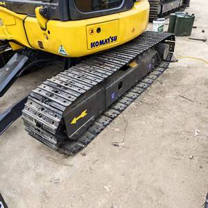 Mini-excavatrice d'occasion 99% neuve, modèles PC70, PC56, PC40MR, d'origine japonaise, 1500 heures de fonctionnement, moteur Komatsu PC70-8, godet de 0,25-0,35 m, 8070 kg - Product Image 6