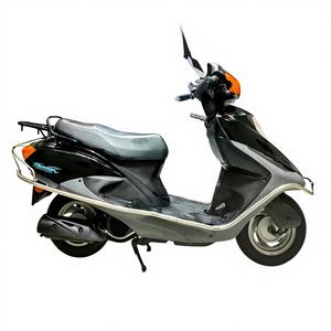 Scooter Honda Princess 125cc, Motocicletta Entry-level con Pedale Piccolo, Altamente Pratica e Molto Popolare tra le Persone. - Product Image 1