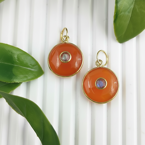 คาร์เนเลี่ยนคริสตัลรักษาจี้ทองเวอร์เมลหนามเตยทำจากหินสองชั้นรูปทรงกลมอัญมณี - Product Image 1