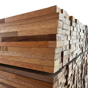 Madera de Ingeniería Meranti Roja de Alta Durabilidad, Perfiles de Carpintería con Unión Dentada, Industrias de Madera de Bajo Contenido de Grasa FJRM - Product Image 1