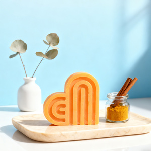 Pianta naturale estratto di curcuma fatto a mano Shampoo <span class=keywords><strong>Bar</strong></span> idratante e ammorbidente per la cura dei capelli Shampoo creativo olio essenziale sapone - Product Image 3