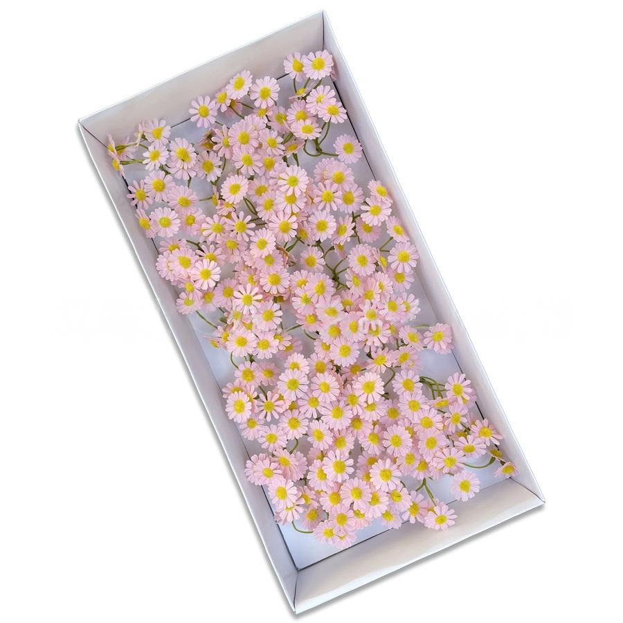 สีชมพูอ่อน